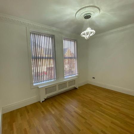 Luxury Apartment Apt4 Wolverhampton Eksteriør bilde