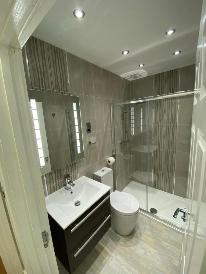 Luxury Apartment Apt4 Wolverhampton Eksteriør bilde