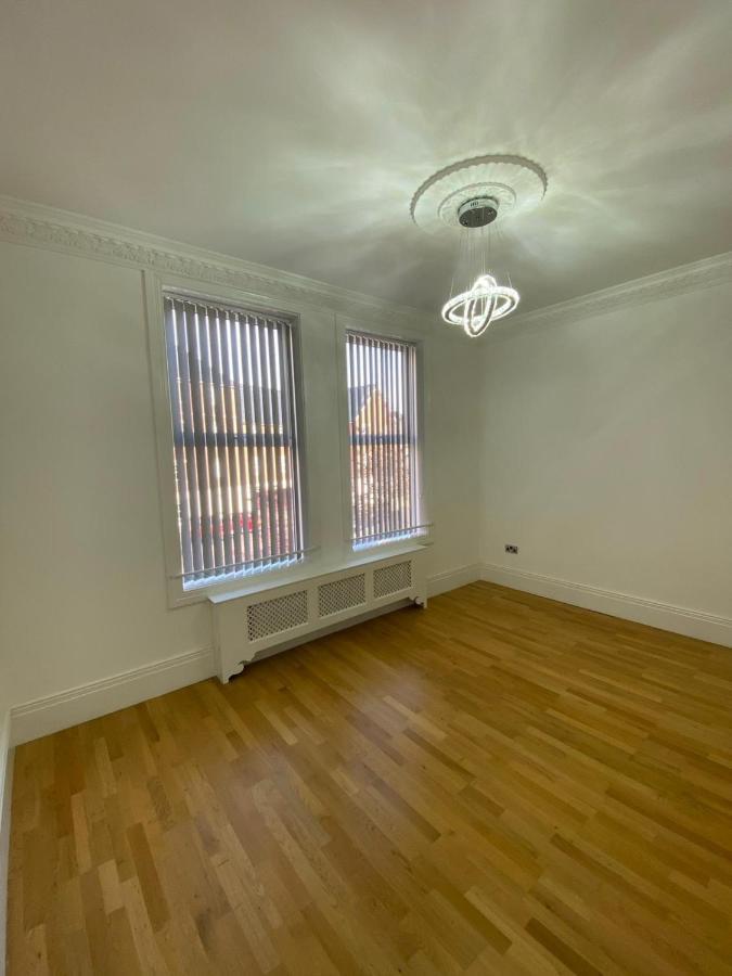Luxury Apartment Apt4 Wolverhampton Eksteriør bilde