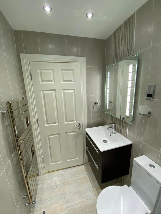 Luxury Apartment Apt4 Wolverhampton Eksteriør bilde